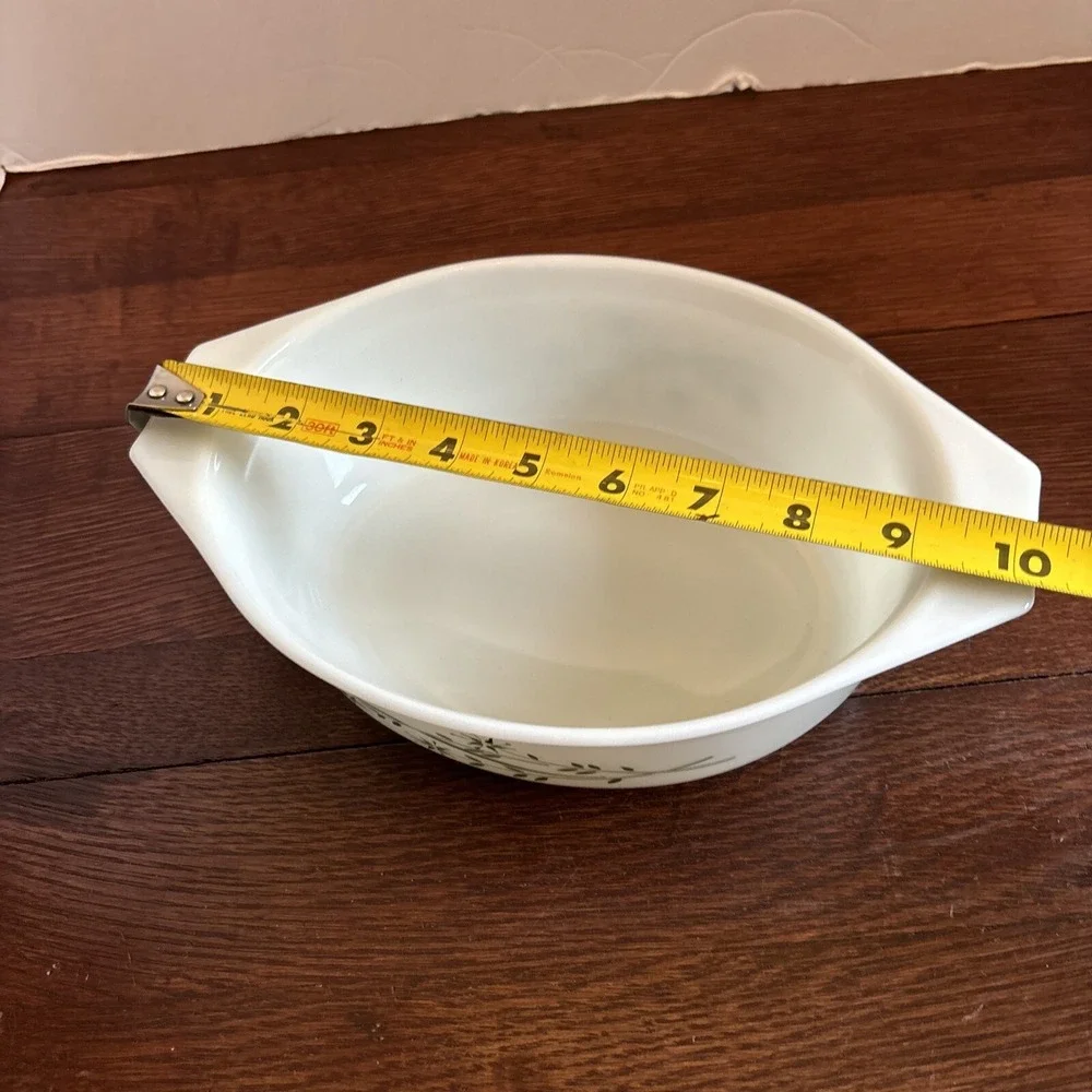 Pyrex 043‎ Green Honeysuckle casserole oval dish white/green 1 1/2 quart